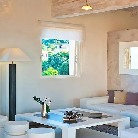 Vila Santa-reparata-di-balagna Sleeps 6 Pool
