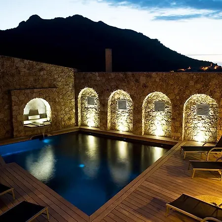 Santa-reparata-di-balagna Sleeps 6 Pool *